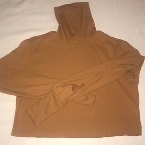 Long sleeve Turtleneck crop top ❤️